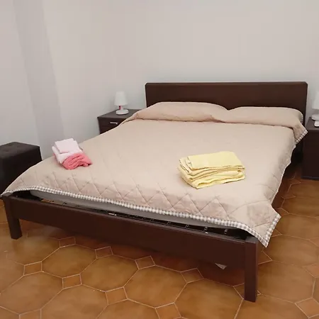 Raggio Di Sole 아파트 *