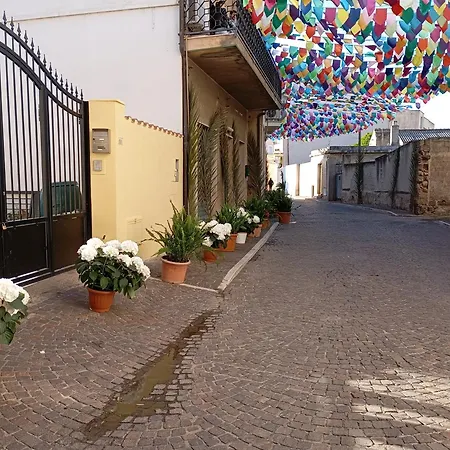 Raggio Di Sole פולה